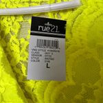 Rue 21  Women's Citron Lace Bodysuit Sz L Photo 6