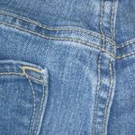Old Navy  4S 29x29 Curvy Profile Mid-Rise Jeans Photo 4