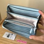 Kate Spade Wallet Photo 3