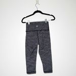 Lululemon  Wunder Under Mid Rise 1/2 Tight Crop Leggings Women's B&W 4 Photo 2