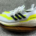 Adidas ultraboost women’s size 9.5 Photo 0