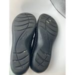 Clarks Womens Black Leather Loafers Comfort Collection Slip On Shoes Size 8 Photo 6