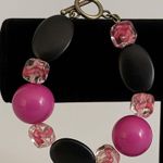 Women's Chunky Pink & Black Round Stretchy Slip On Beaded Bracelet Feminine Glam Photo 0