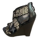 Diane Von Furstenberg ‎ Shoes Women 7.5 M Black White Geometric Wedge Sandals Zip Photo 1