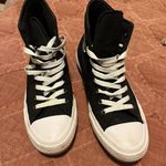 Converse Chuck Taylor Black Hightops Photo 0