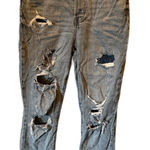 H&M  Destroyed Mom Jeans‎ Photo 0