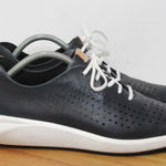 Clarks  Unstructured Leather Black Perforated Lace Up Sneakers Womens‎ Size 6.5 Photo 0
