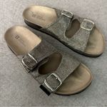 White Mountain  Horizon Sandals Gold Glitter Cork Footbed Two Buckles Size 9.5 Photo 5