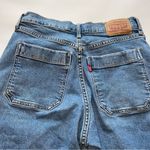 Levi's  Mile High Cropped Wide Leg Blue Button Fly Jeans Size 28 Photo 9