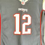NFL New England Patriots  Tom Brady Jersey Photo 3