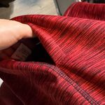 NWT women’s ATLANTA FALCONS Red Quarter Photo 3