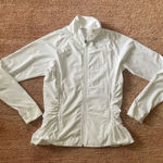 Lija White Zip Photo 0