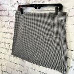 Mink Pink Collection Revolve NWT Houndstooth Black‎ and White Mini Skirt Large Photo 2
