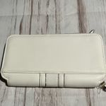 Time And Tru Time‎ And Tru White Wallet Photo 1