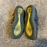 Jambu Black Sandals with Durable Sole and Ventilation Photo 3