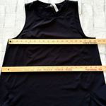 Athleta  Zephyr Black Tank Lightweight Tulip Hem Silky UPF 50+ Travel Top Sz M Photo 6
