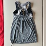 Lululemon Run Your Heart Out Tank Grey White Women’s Athletic Shelf Bra Tank Top Photo 5