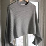 Mod Ref  gray sweater Photo 0