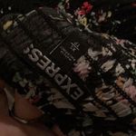 EXPRESS  floral mini skirt Photo 2