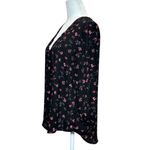 Yonett + Claire Top Size M Womens Black Floral Pink V Photo 2