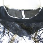 Kensie Print Top - Size Medium Photo 3