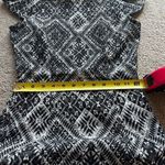 H&M  Women’s Black White Zig Zag Geometrical Print Zip Mini Dress Size 4 Photo 3