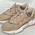 Adidas  ozweego women's size 6.5 Tan Peach Shoes‎ Trainers Sneakers Running walk Photo 0