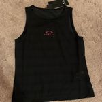 Oakley Muscle Style Tank Photo 0