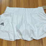 Adidas NWT  White Skort Size Medium Photo 0