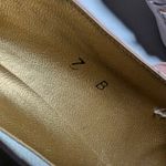 Vtg 1980s Coup D'Etat Pale Pink Leather Pointed Toe Medallion Loafer Pumps Sz 7 Photo 4