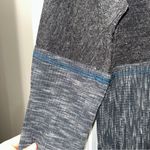 Mystree  Stylish Two-Tone Sweater Women’s Medium Photo 2