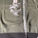 Pact NWT  Harvest‎ Your Happiness Green Graphic Crewneck Small Photo 6