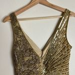 Mac Duggal BEADED embellished FLORAL SLEEVELESS GOWN in gold with slit size 2 Photo 7