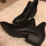 Universal Thread Black Ankle Booties Size 6 Photo 0