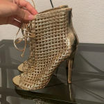 Shoe Dazzle Gold Lace Up Heels Size 9.5 Photo 2