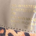 White Mountain  Wo size 7 Tan Heeled Boots with Slouchy Design INSIDE ZIPPERS Photo 4