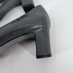 Tahari  Gray‎ Patent Leather Sherry Pumps size 7.5 Photo 1