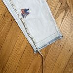 Juicy Couture White Embroidered Girlfriend Jeans Size 27, Floral Stitch, Raw Hem Photo 9