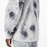 Lululemon | tie-dye sweatshirt Photo 2