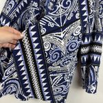 Chico's Travelers Jacket Women's 2 US L Blue White Paisley Crinkle Texture Artsy Photo 3