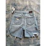 Hollister NWT!  Light Wash Distressed Ultra High Rise Dad Shorts 7" Size 26" Photo 1