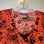 Heart soul  Orange/Coral Animal Print Short Sleeve Scrub Top size 3XL Photo 3