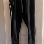 Alo Yoga Airlift High-Waist Suit Up Legging Photo 1