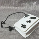 3 AM Forever white metal chain cross body fashion bags diamond stone bugs Photo 1