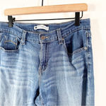 Levi's  Women's 29 Medium Wash 505 Straight Leg Jeans Photo 1