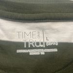 Time And Tru NWT   womens striped short  sleeve shirt size large (12/14) . Photo 4