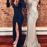 Windsor winter formal dress Photo 1