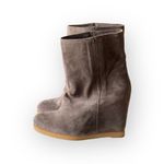 Stuart Weitzman new  𖦹 Bootscout Wedge Heel Ankle Boot 𖦹 Dark Taupe Suede 𖦹 10 Photo 6