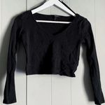Forever 21  Vneck Long Sleeve Cropped Tee Crop Top Size S Photo 0