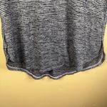 Athleta  Womens Breezy‎ Black White Space Dye Active Shirt Size Small Performance Photo 5